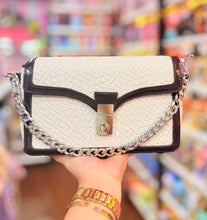 Load image into Gallery viewer, Crisscross T Purse
