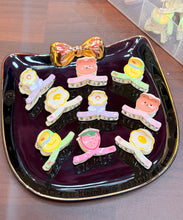 Load image into Gallery viewer, Mini Pinteresty Claw Clip
