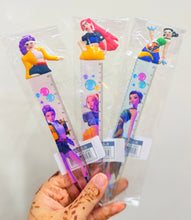 Load image into Gallery viewer, K Pop 3D Head Ruler
