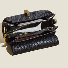 Load image into Gallery viewer, Crisscross Purse
