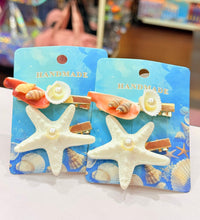 Load image into Gallery viewer, White Star Fish Beach Hair Pin
