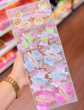 Load image into Gallery viewer, Smiley Mini Claw Clip
