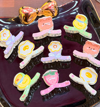 Load image into Gallery viewer, Mini Pinteresty Claw Clip
