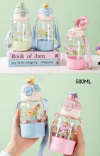 Load image into Gallery viewer, Cartoon Kids Dual Sipper Bottel 580ml
