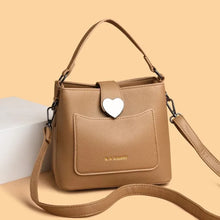 Load image into Gallery viewer, Classic Heart Sling Bag

