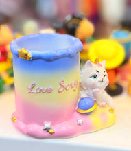 Load image into Gallery viewer, Cat Ceramic Pen Stand
