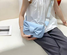 Load image into Gallery viewer, Knot Bow Broad Belt Sling
