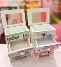 Load image into Gallery viewer, Mini Wodden Drawer Jewel Box
