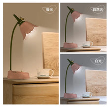 Load image into Gallery viewer, Forest Flower Lamp
