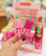 Load image into Gallery viewer, Strawberry Head Lip Gloss
