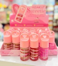 Load image into Gallery viewer, Sweetie Cake Lip Gloss
