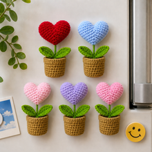 Load image into Gallery viewer, Heart Flower Crochet Magnet
