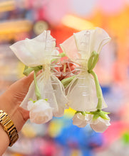 Load image into Gallery viewer, Tulip Bow Big Claw Clip

