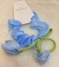 Load image into Gallery viewer, Tulip Scrunchies

