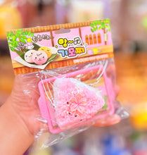 Load image into Gallery viewer, Rice Cake Squishy
