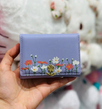 Load image into Gallery viewer, Pretty Floral 3 Fold Wallet
