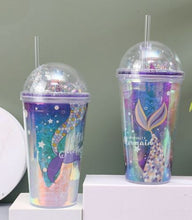 Load image into Gallery viewer, Mermaid Fin Sipper Glass
