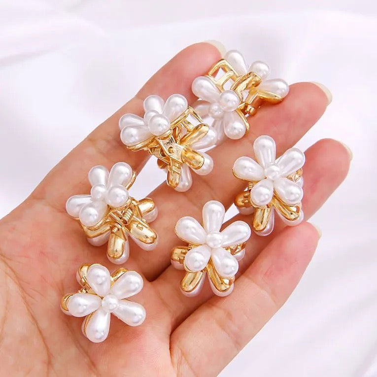 Mini Pearl Flower Clips