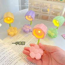 Load image into Gallery viewer, Mini Flower Reading Lamp
