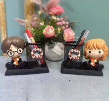 Load image into Gallery viewer, Harry Potter Pen Stand
