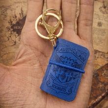 Load image into Gallery viewer, Harry Potter Mini Vintage Notebook Keychain
