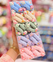 Load image into Gallery viewer, Sanrio Furry Tik Tac Clip
