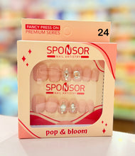 Load image into Gallery viewer, Pretty Perfect Press-on Nails
