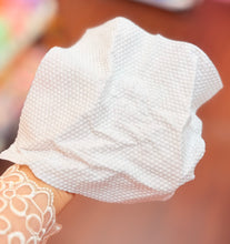 Load image into Gallery viewer, Hello Kitty Cloth Tissues
