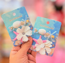 Load image into Gallery viewer, Floral Star Fish Beachy Hair Pin
