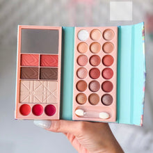 Load image into Gallery viewer, Mermaid 5 in 1 Makeup Palette
