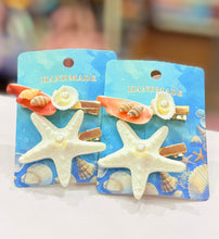 Load image into Gallery viewer, White Star Fish Beach Hair Pin
