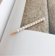 Load image into Gallery viewer, Pearl Flat Hair Pins (set of 2)
