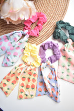 Load image into Gallery viewer, Strawberry Bandana Hair Ties

