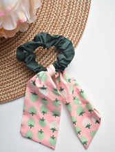 Load image into Gallery viewer, Strawberry Bandana Hair Ties
