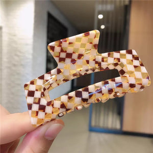 Large Checkered Hair Claw Clip