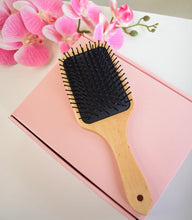 Load image into Gallery viewer, Bride to Be Hair Brush
